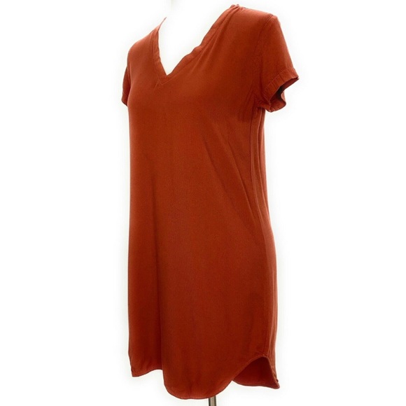 Anthropologie Cloth & Stone V Neck Tunic Tee Shirt Dress Burgundy Red - Picture 2 of 5